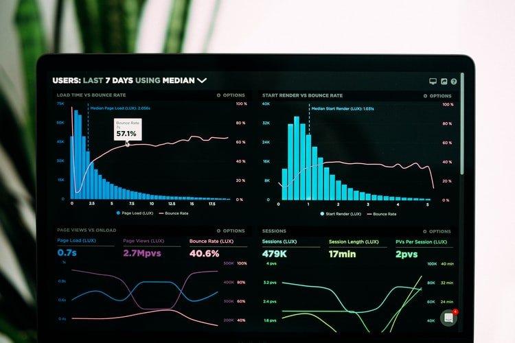 Effective Strategies for Monitoring Server Performance with Hosting Software